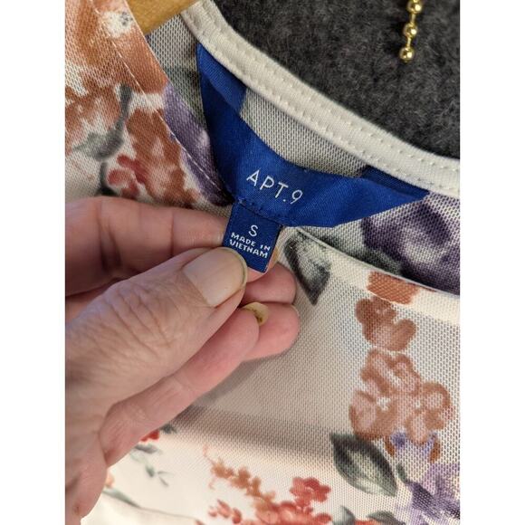 Apt. 9 Women's Top Size M Sleeveless Multicolored Floral Round Neck - Picture 4 of 8